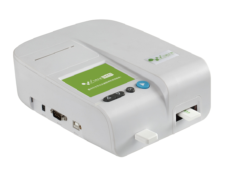  采用便攜式伏馬毒素檢測儀進行讀數